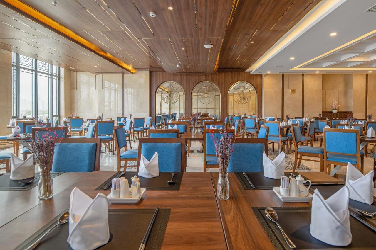 Gold Plaza Hotel Дананг Экстерьер фото