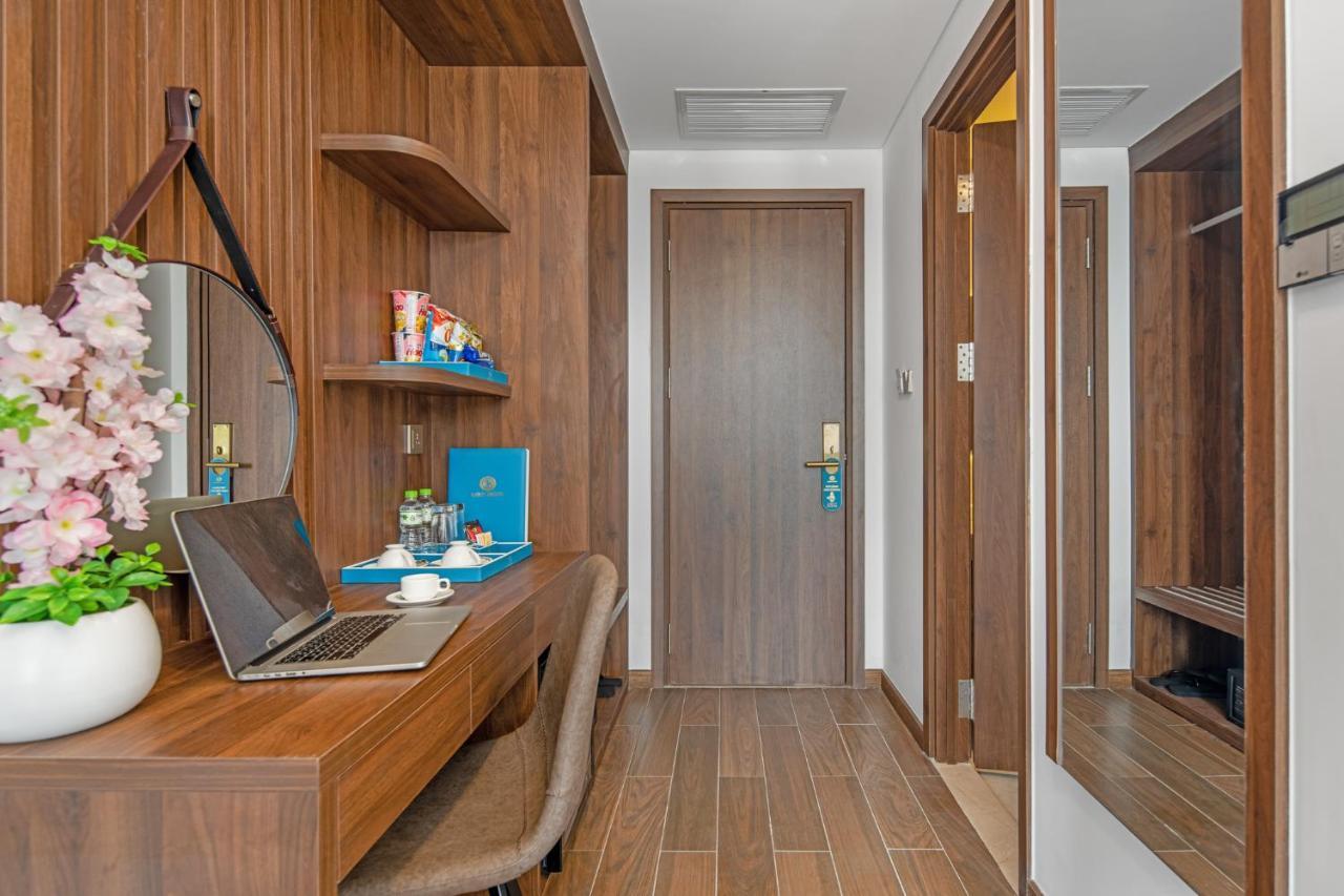 Gold Plaza Hotel Дананг Экстерьер фото